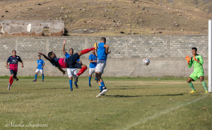 14' del secondo tempo, Zampaglione in acrobazia  manda il pallone sull'esterno della rete